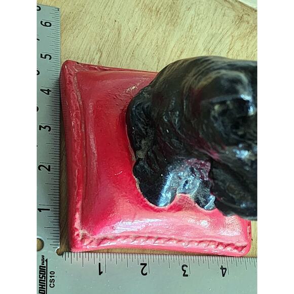 Vintage Dog On Pillow Chalkware Figurine Scottie Dog Black Scottish Terrier - Picture 6 of 12